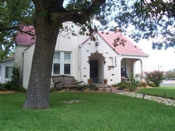 202 And Cottage Fredericksburg Exterior foto